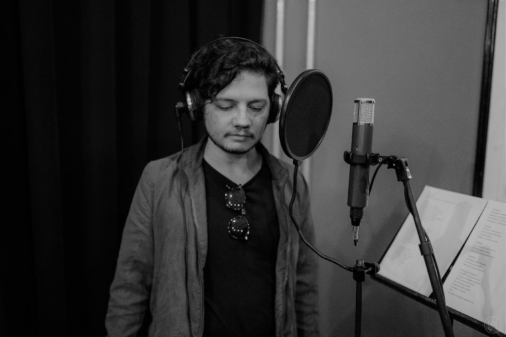 Selvagens à Procura de Lei fazem releitura de "Jamoga" com participação de Roberta Campos - Murilo Amancio