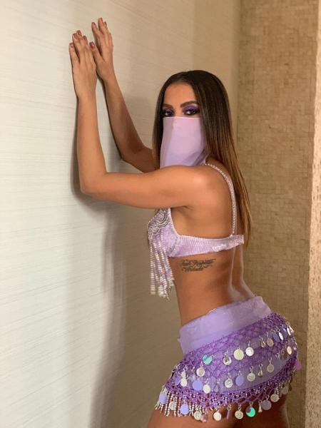 Anitta se transforma em Feiticeira para show em São Paulo - Reprodução/Instagram