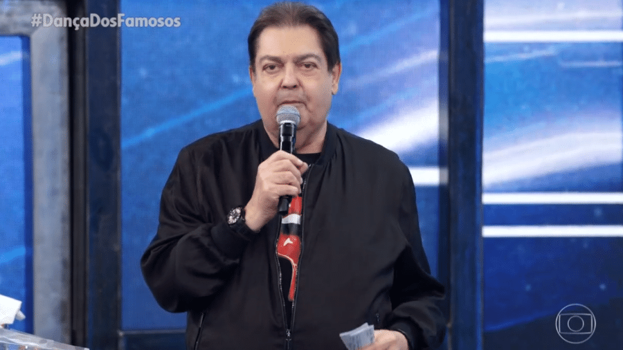 Faustão fez o anúncio do afastamento dos participantes da "Dança dos Famosos" - Reprodução / TV Globo