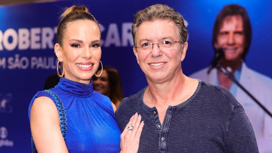 Ana Furtado e Boninho prestigiam gravação de especial de Roberto Carlos em São Paulo - Manuela Scarpa/Brazil News