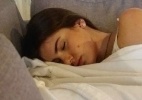 Anderson Di Rizzi flagra Camila Queiroz dormindo nos bastidores de "Êta Mundo Bom" - Reprodução/Instagram/andersondirizzi_oficial