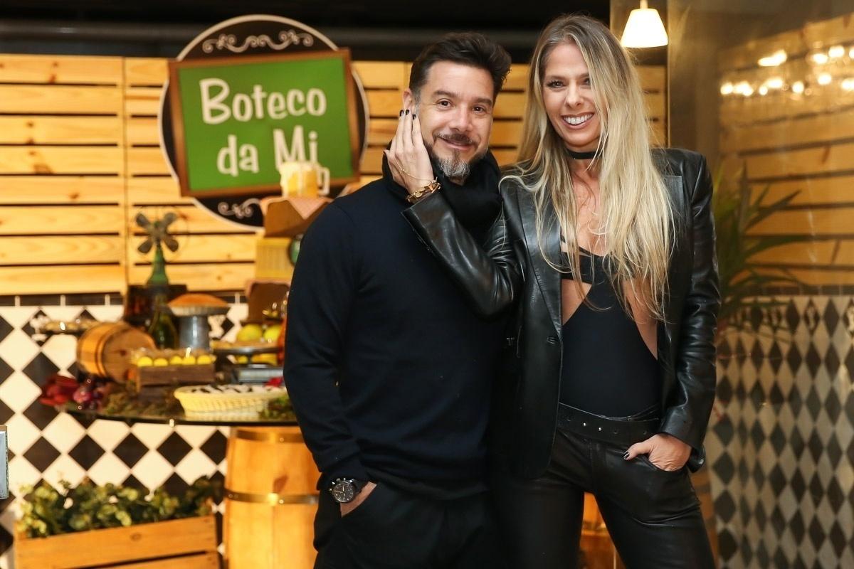 Adriane Galisteu e o marido, o empresário Alexandre Iódice, prestigiam o aniversário de Mirella Santos - Manuela Scarpa/Brazil News
