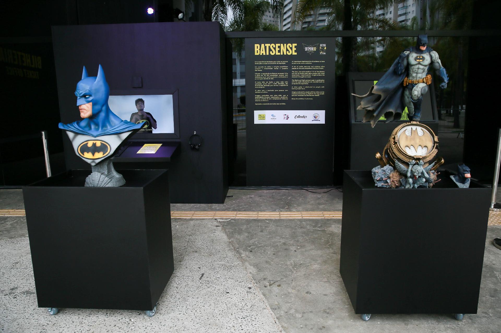 Batman 80 - Exposição ganhou uma área acessível e ativações específicas para deficientes visuais e auditivos. - Iwi Onodera/UOL