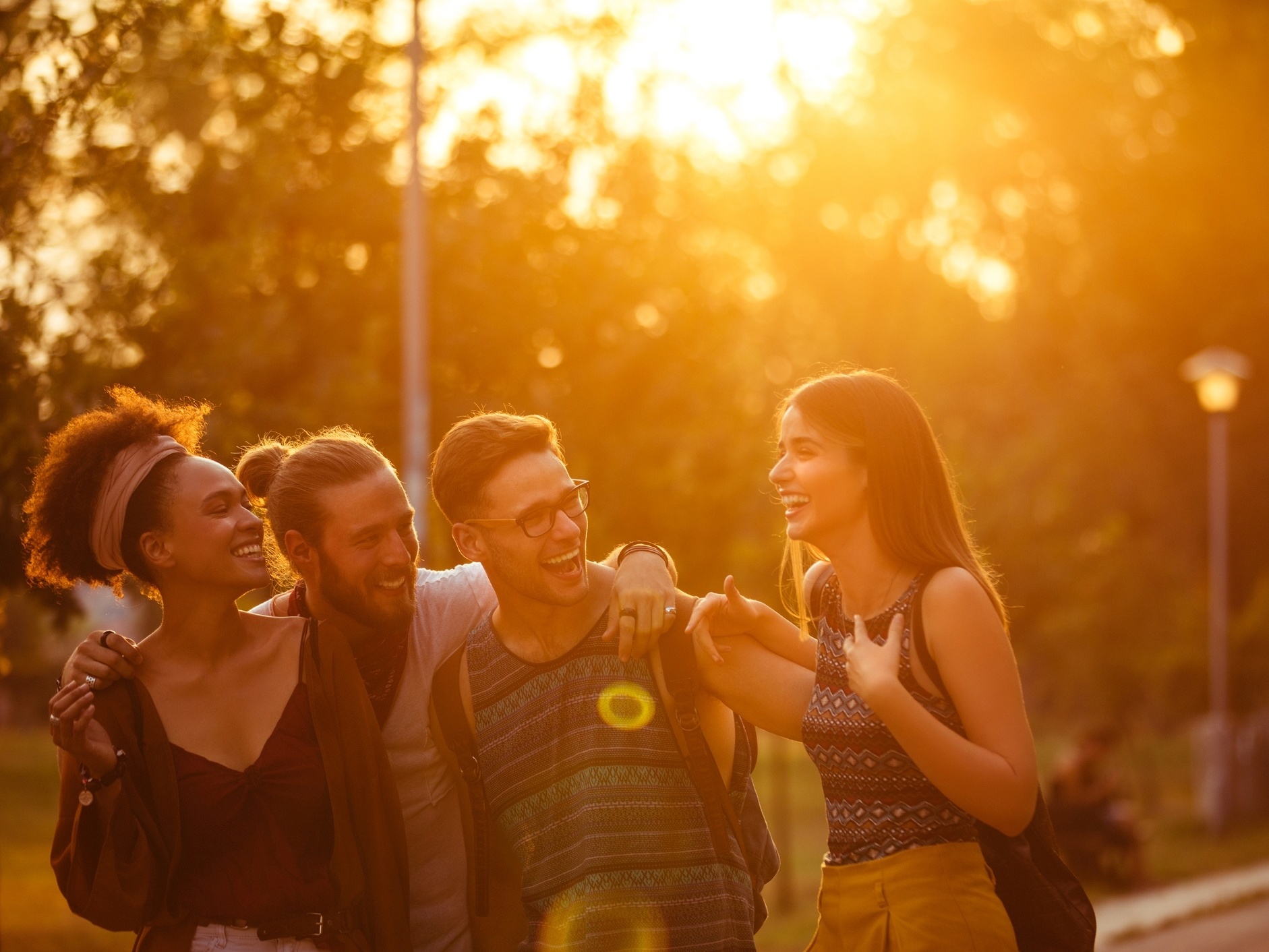 MAIS QUE AMIGOS, FRIENDS, UMA PAPO SOBRE AMIZADE