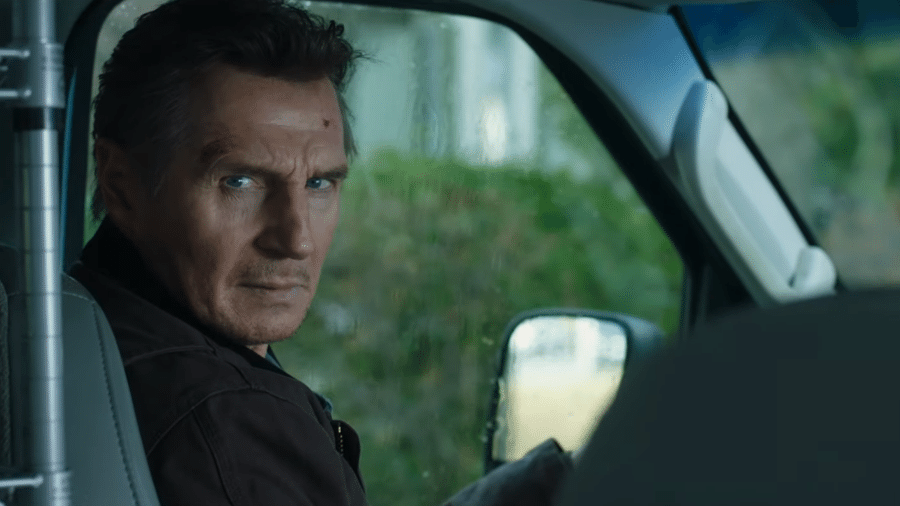 Liam Neeson em cena do trailer de "Honest Thief" - Reprodução/YouTube