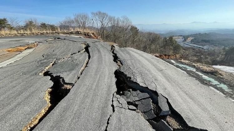 Pista de drift no Japão é atingida por terremoto