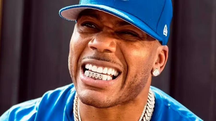 Nelly é preso por porte de drogas