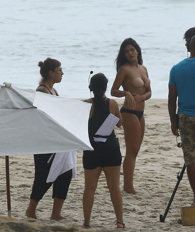 Antônia Morais "faz" topless e grava cena de beijo com Rafael Vitti para "Rock Story" - Agnews