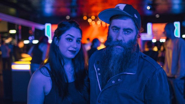 O diretor de Artur Cachuf, 38, e sua mulher, gostaram da apresentação de Tye - Felipe Gabriel/UOL - Felipe Gabriel/UOL