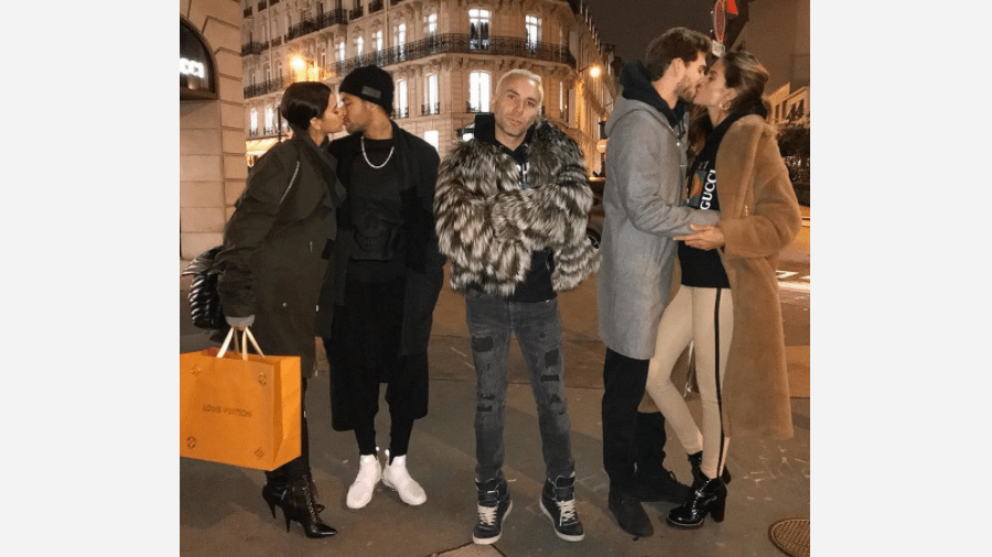 Matheus Mazzafera entre os casais Bruna Marquezine e Neymar e Izabel Goulart e Kevin Trapp - Reprodução/Instagram