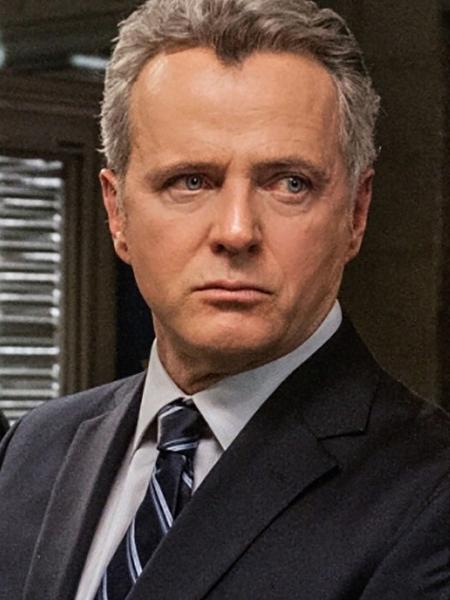 O ator Aidan Quinn, que no Brasil,  em cena da série "Elementary" - Divulgação - Divulgação