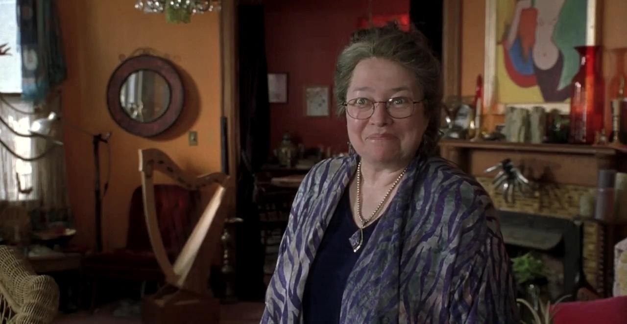 Kathy Bates em cena de "As Confissões de Schmidt" (2002) - Divulgação