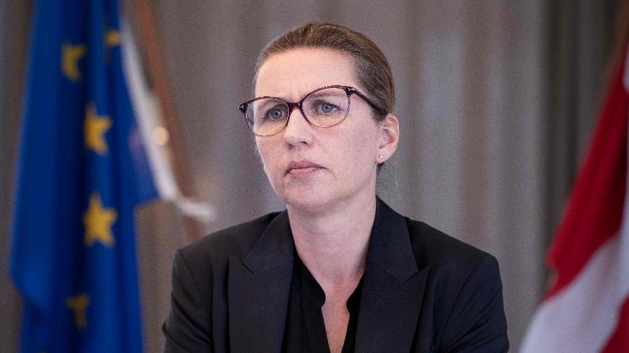 Mette Frederiksen, premiê da Dinamarca; governo abaterá visons para evitar o contágio humano do coronavírus modificado - Liselotte Sabroe / Ritzau Scanpix / AFP