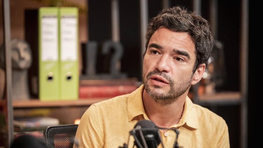 Caio Blat explicou preferência em se relacionar com colegas de trabalho Caio Blat explicou preferência em se relacionar com colegas de trabalho