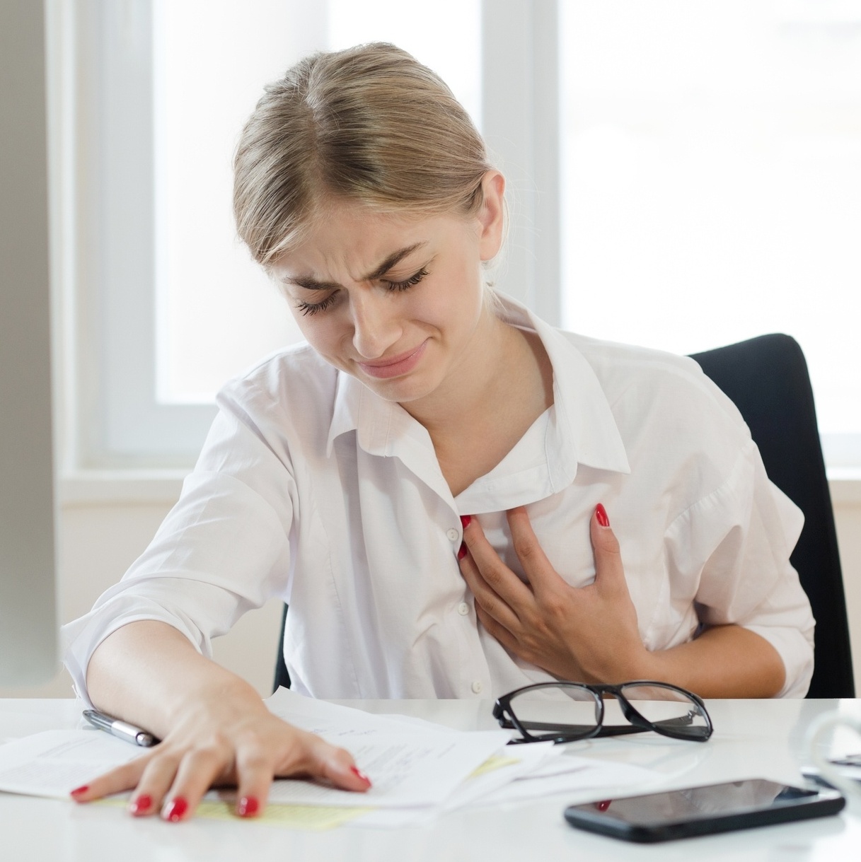 Quais são os sintomas de infarto em mulheres? - BoaConsulta