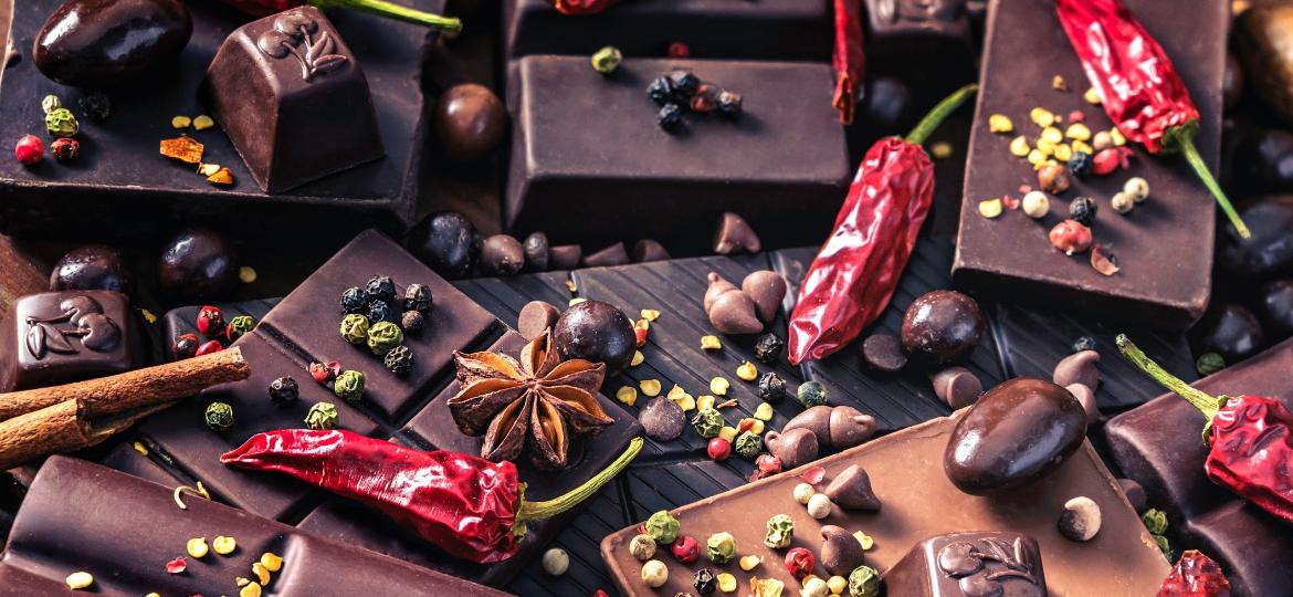 Chocolate e pimenta são clássicos do cardápio afrodisíaco, mas será que funciona mesmo? - Getty Images