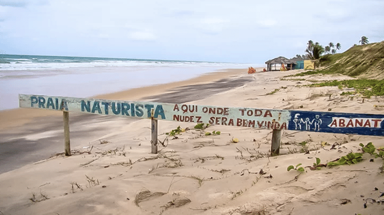 Praia de Massarandupió (BA), Entre Rios