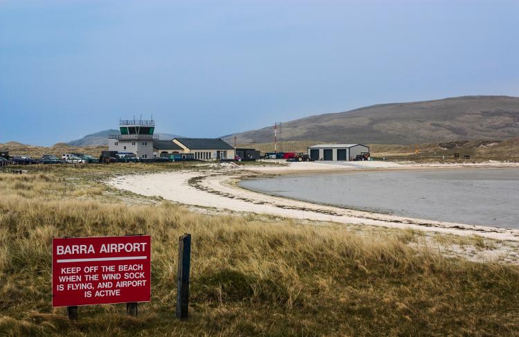 Vista do Aeroporto de Barra, na Escócia