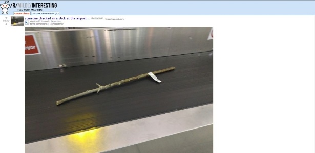 O inusitado objeto apareceu etiquetado em um aeroporto de Londres - Reprodução/Reddit