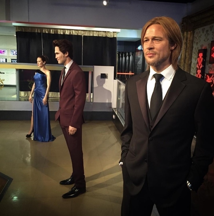 21.set.2016 - Museu Madame Tussauds de Londres separou as estátuas de Brad Pitt e Angelina Jolie