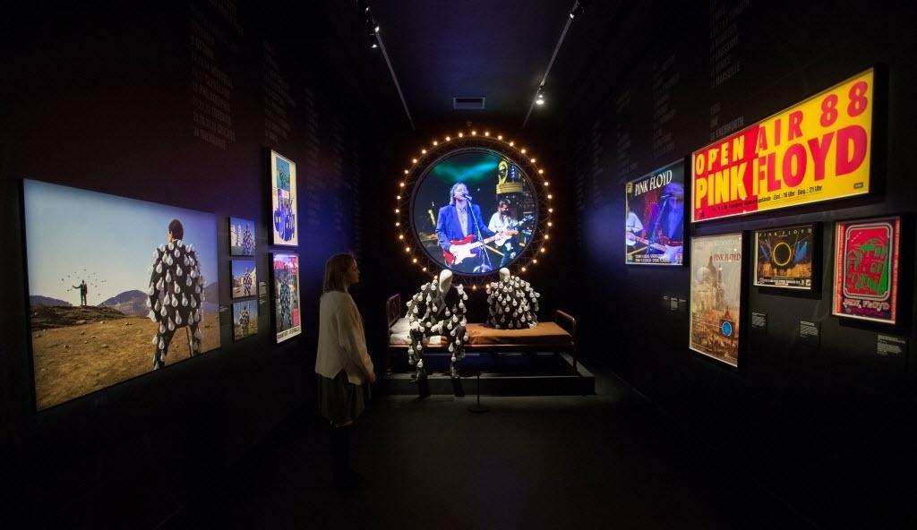 "The Pink Floyd Exhibition: Their Mortal Remains" celebra obra da banda no Victoria and Albert Museum, em Londres - Daniel Leal-Olivas/AFP Photo