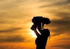 Mulheres contam as maiores culpas que surgiram com a maternidade - Getty Images