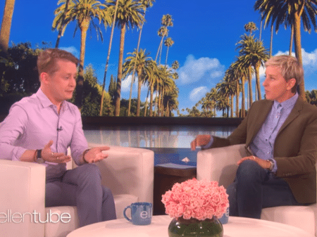 Macaulay Culkin em entrevista a Ellen Degeneres - Reprodução