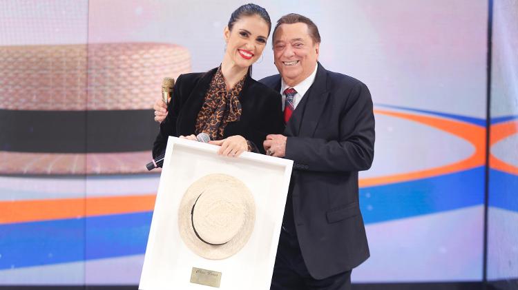 Chris Flores participa neste sábado do quadro do chapéu no "Programa Raul Gil", do SBT - Rodrigo Belentani/SBT - Rodrigo Belentani/SBT