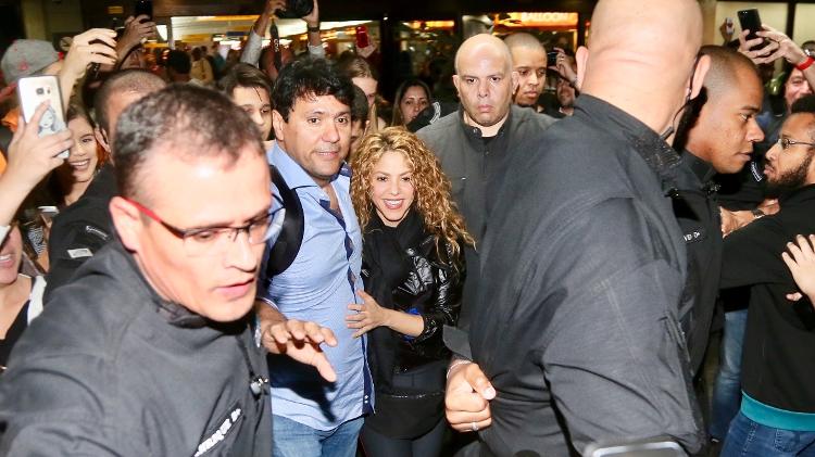 Shakira causa tumulto ao desembarcar no aeroporto de Guarulhos, no estado de São Paulo - Manuela Scarpa/Brazil News - Manuela Scarpa/Brazil News