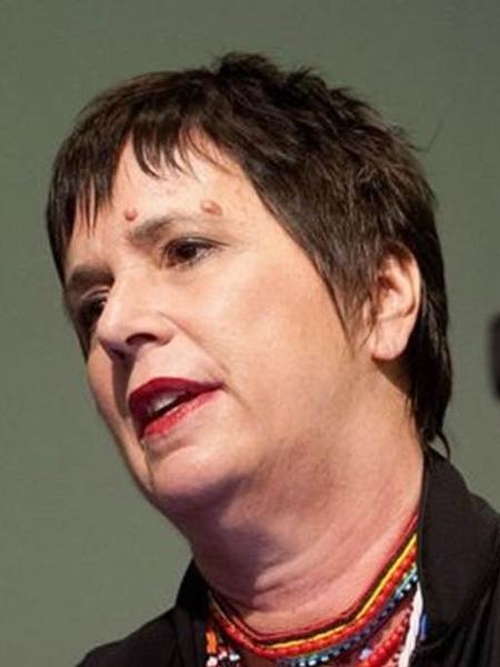 Eve Ensler revelou que sofria abuso sexual de seu pai - Getty Images - Getty Images