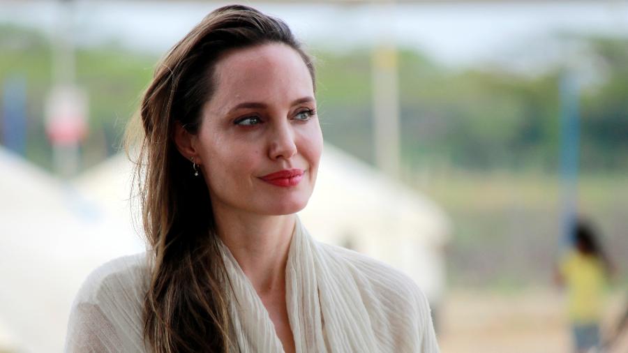 Angelina Jolie foi homenageada pela revista Elle nos EUA - Reuters