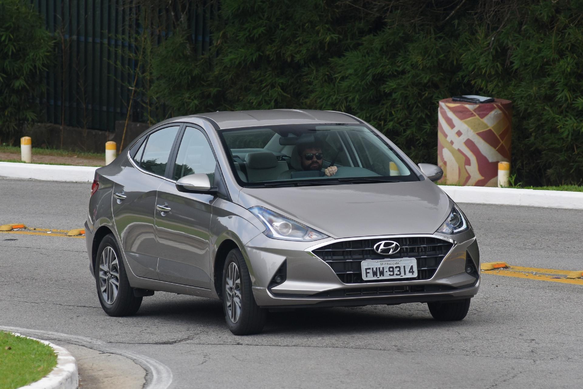 Chevrolet Onix Plus X Hyundai HB20S: Veja O Duelo Dos Sedãs Compactos