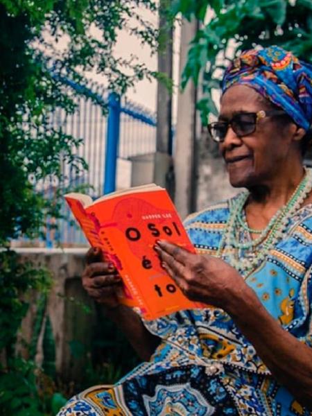 Projeto Lendo Mulheres Negras nas Comunidades leva a voz de pensadoras para diversas cidades brasileiras - Reprodução/ Instagram