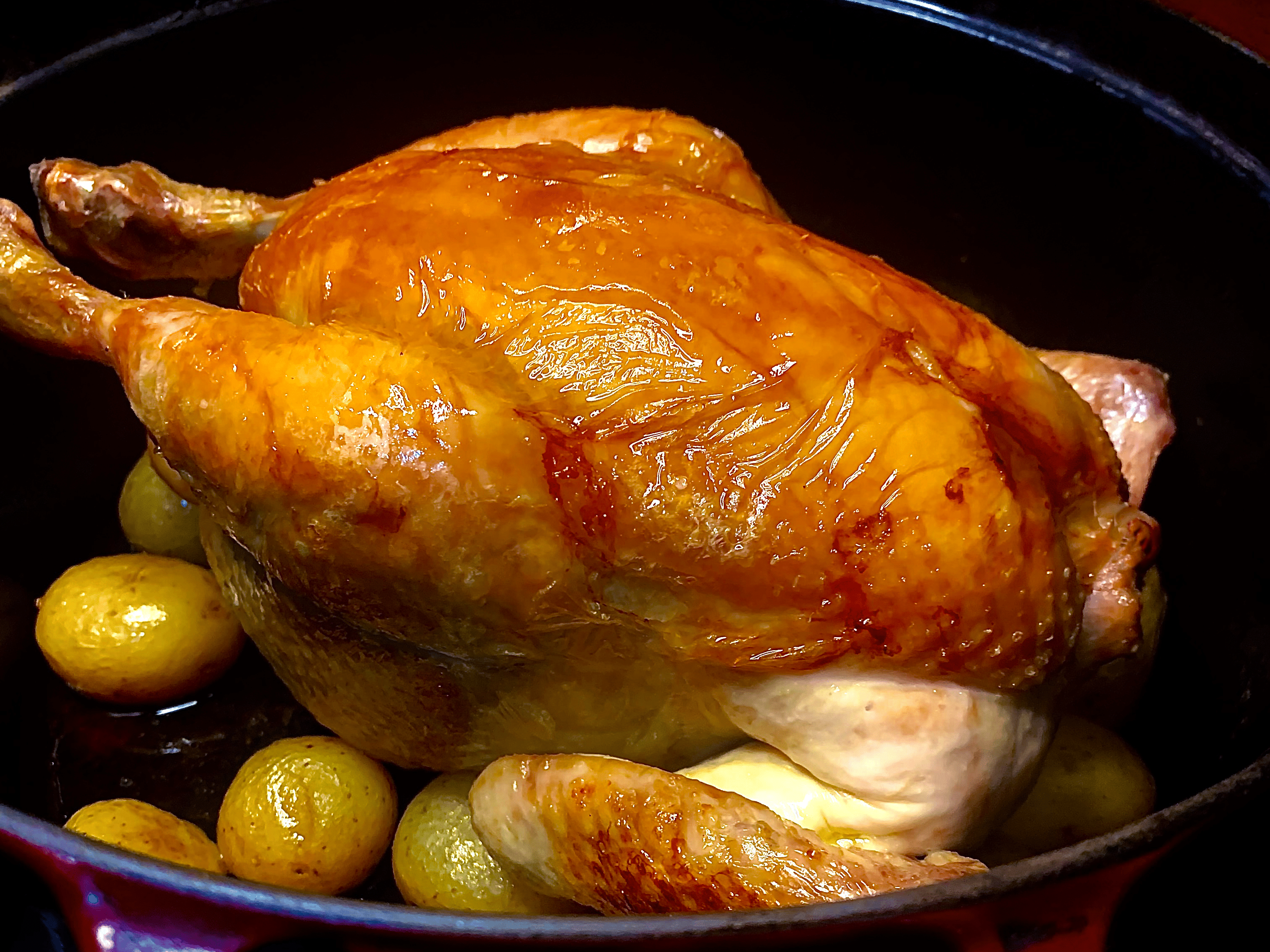 Dona da Sadia: Por que banco prevê alta da ação, mas não recomenda compra?