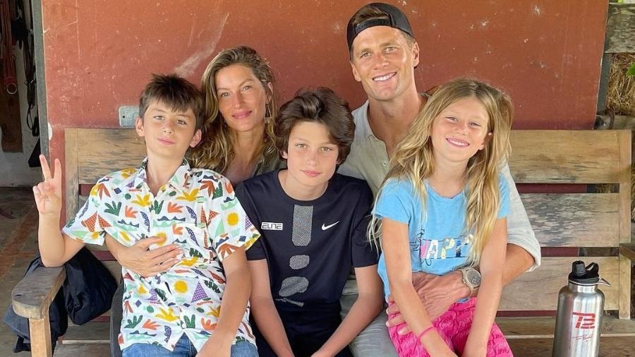 Gisele Bündchen e Tom Brady com os filhos - Reprodução/Instagram