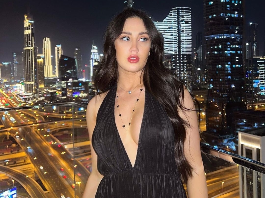 OnlyFans: Modelo já faturou R$ 150 mil por ser parecida com Megan Fox