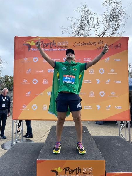 Após o transplante de coração, ele correu em uma maratona na Austrália