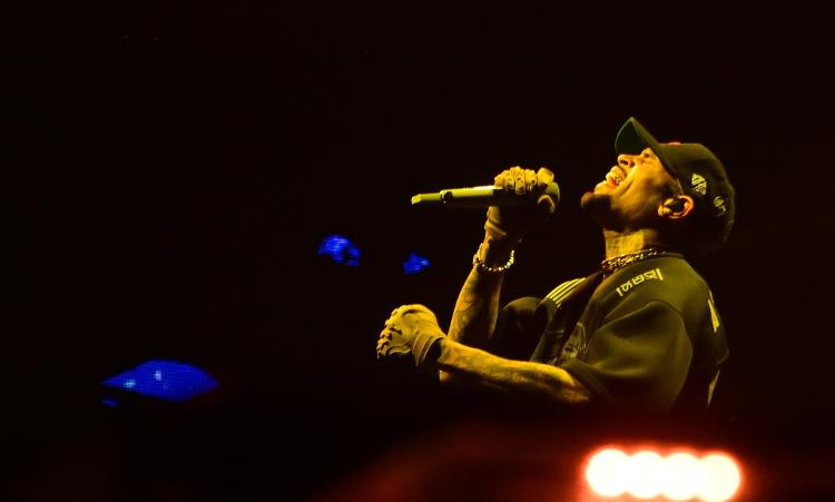 Chris Brown se apresenta em São Paulo na noite de sábado (21)