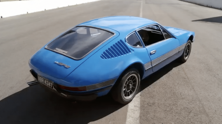 Volkswagen SP2 recebeu 'banho de loja' com ajuda do museu Carde, de Campos do Jordão (SP) Volkswagen SP2 recebeu 'banho de loja' com ajuda do museu Carde, de Campos do Jordão (SP)