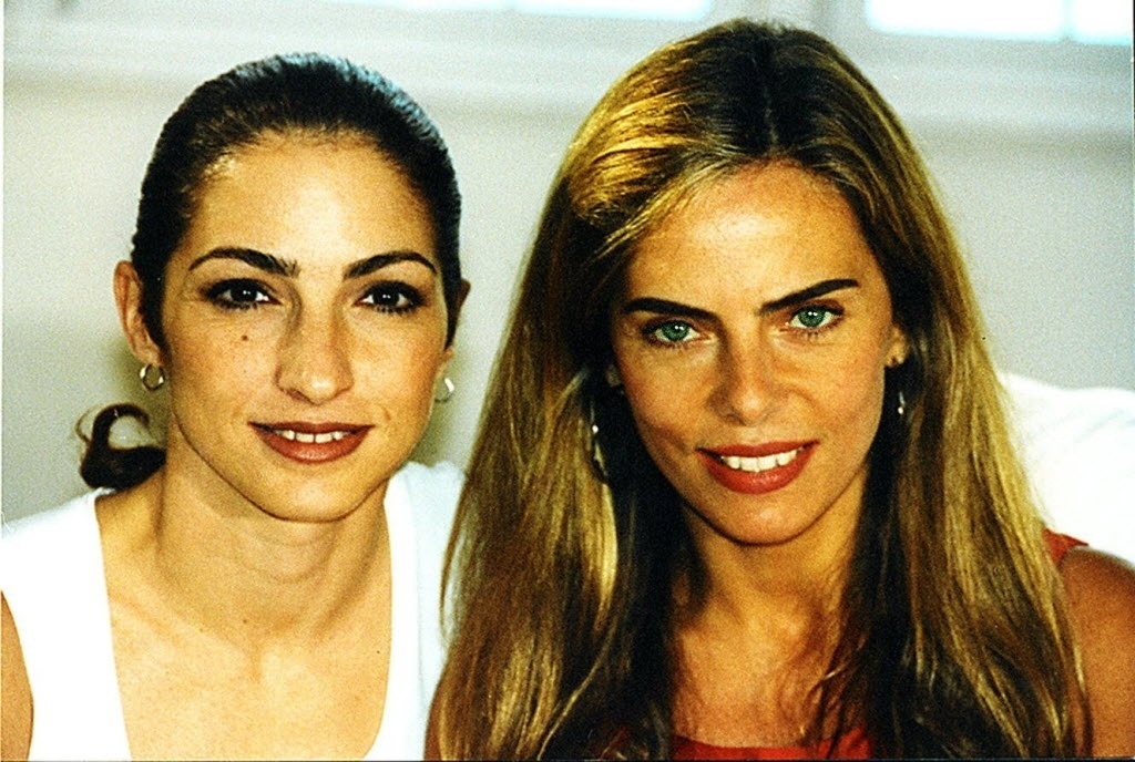 A cantora cubana Gloria Estefan foi uma das entrevistadas por Bruna Lombardi no "Gente de Expressão" em 1996 - Divulgação