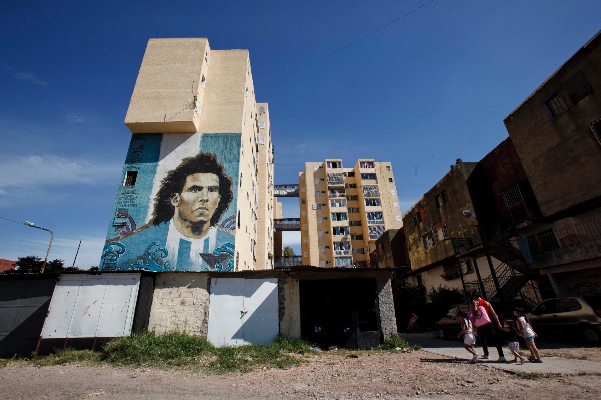 Mural de Tevez em Buenos Aires, na Argentina - Natacha Pisarenko