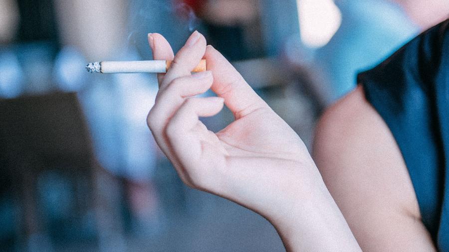 Segundo a AGU, o "pedido abrange os gastos da União nos últimos cinco anos com o tratamento de pacientes com 26 (vinte seis) doenças cuja relação com o consumo ou simples contato com a fumaça dos cigarros é cientificamente comprovada" - Getty Images
