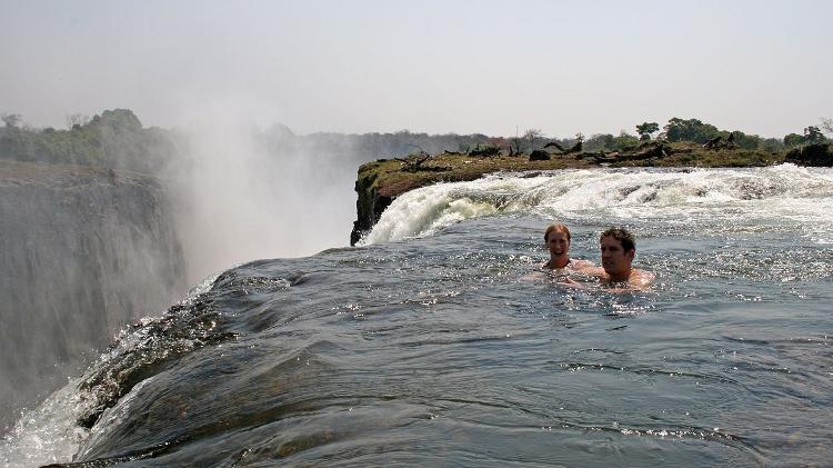 A Devil's Pool fica na região das cataratas Victoria Falls, na Zâmbia - Ian Restall/Creative Commons - Ian Restall/Creative Commons