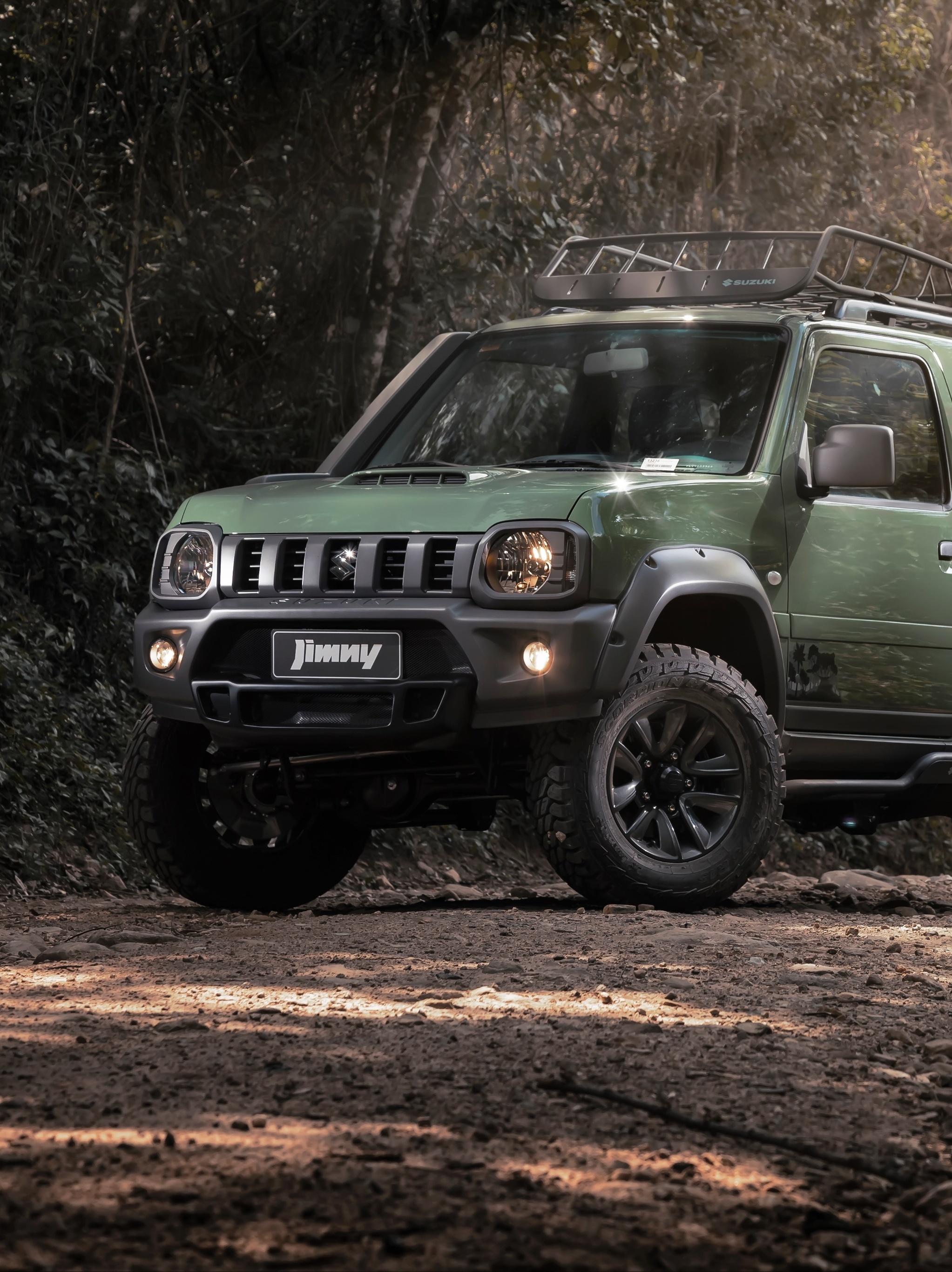 Novo Suzuki Jimny de cinco portas chega em dezembro, diz site - 01