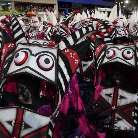 23.abr.2022 - Mocidade Independente de Padre Miguel desfila na segunda noite de Carnaval na Sapucaí