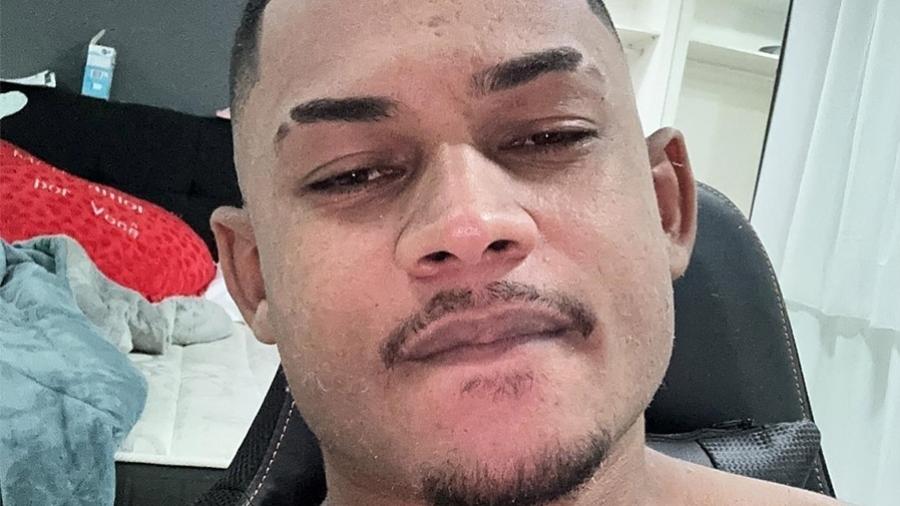 Gabriel Roza foi traído por Bia Miranda enquanto namoravam Gabriel Roza foi traído por Bia Miranda enquanto namoravam