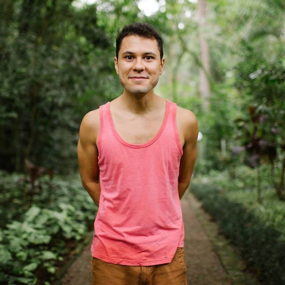 O bailarino e performer brasileiro Neto Machado - Divulgação