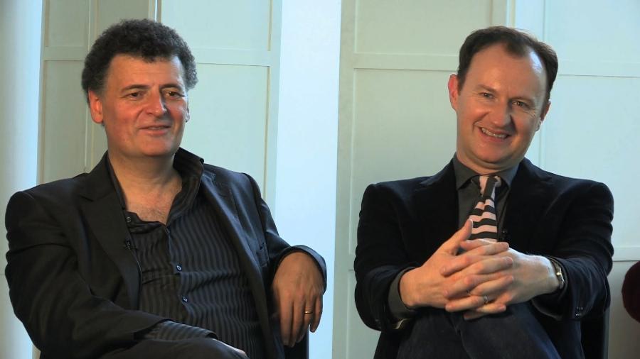 Mark Gatiss e Steven Moffat de olho em uma série sobre o universo tenebroso de Drácula - Reprodução