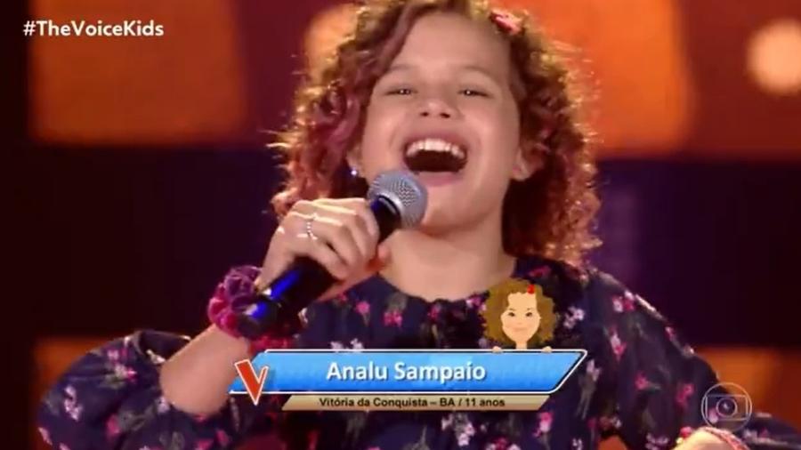 Analu Sampaio se apresenta na estreia do The Voice Kids 2020 - Reprodução / Globo