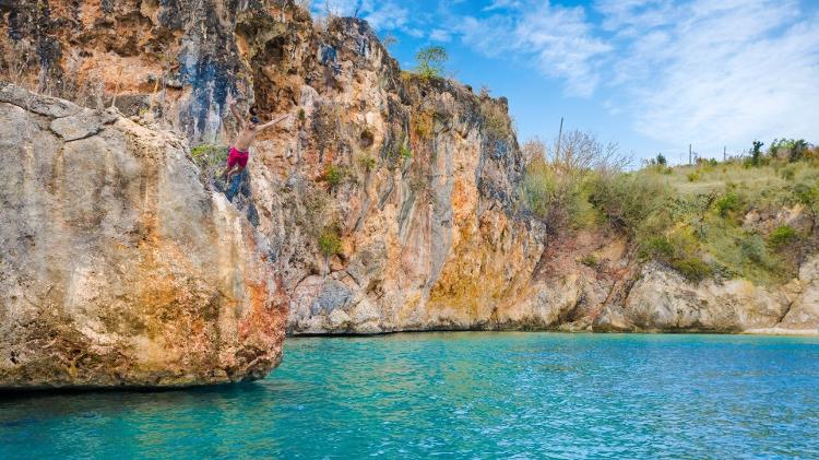 Little Bay Beach, em Anguilla - Divulgação - Divulgação